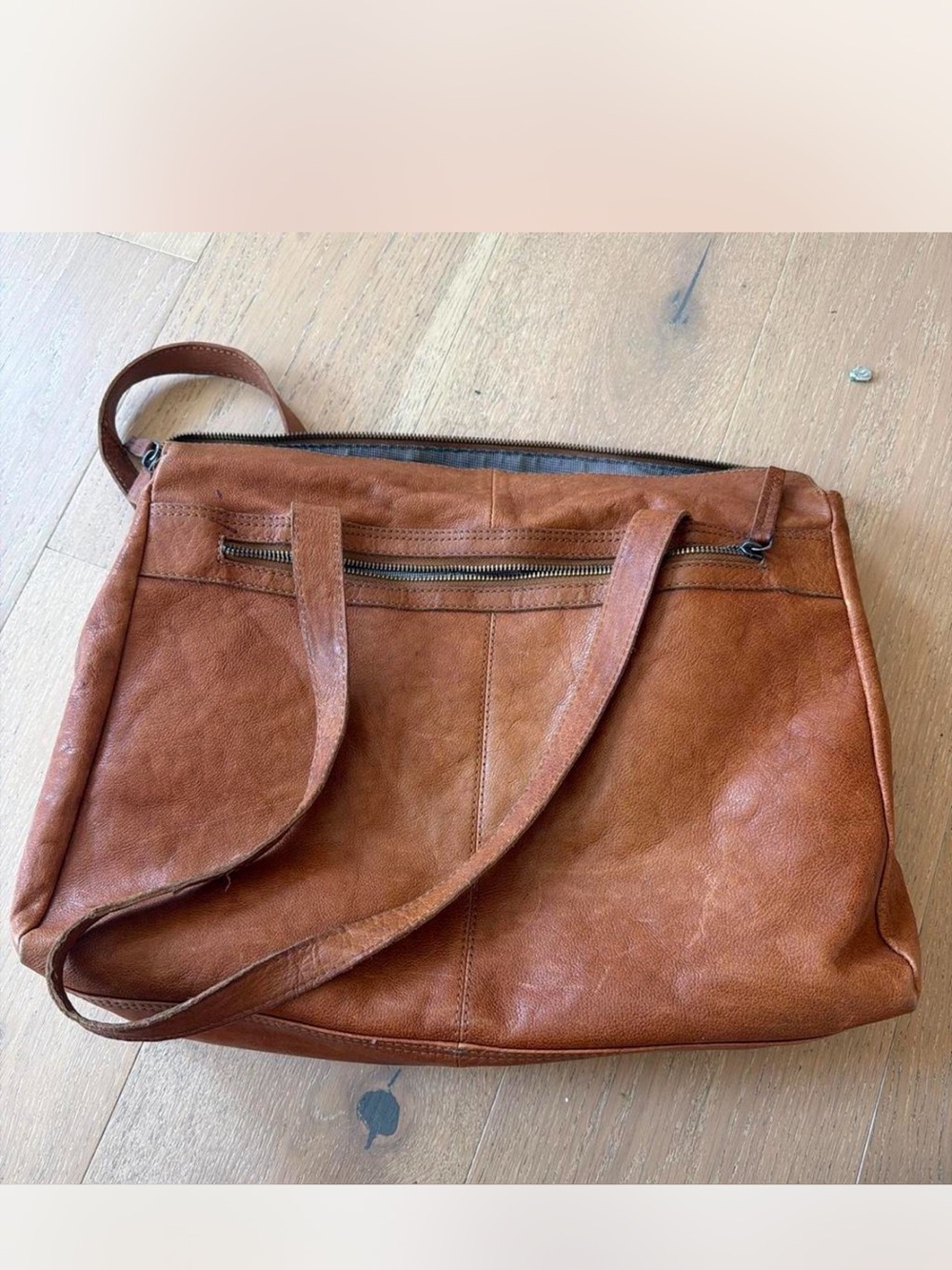 Spikes and Sparrow large leather tote - Picture 6 of 6